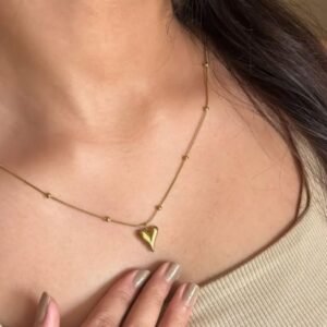 Dainty Gold Heart Pendant Necklace