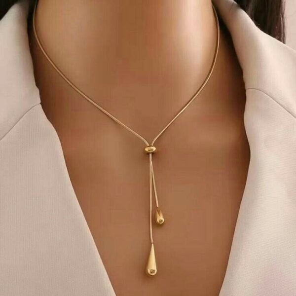 Gold Teardrop Lariat Chain Necklace
