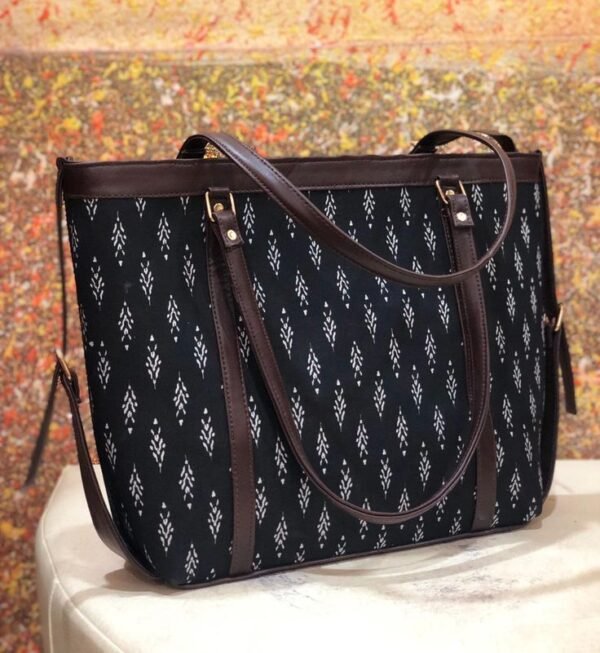 Black Printed Tote Handbag